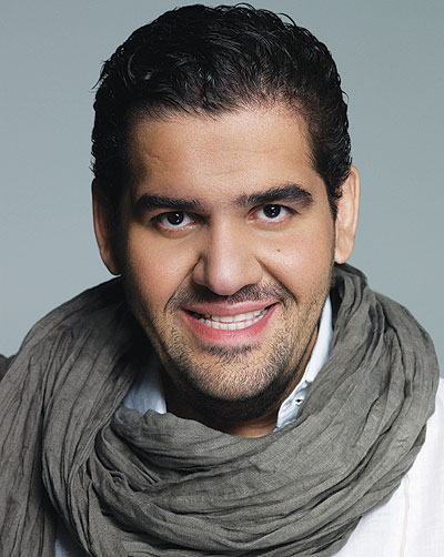 حسين الجسمي صاحب الصوت المميز