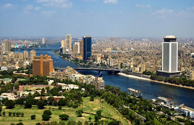 مظهر يصور روعة امتداد النيل وسط القاهرة
