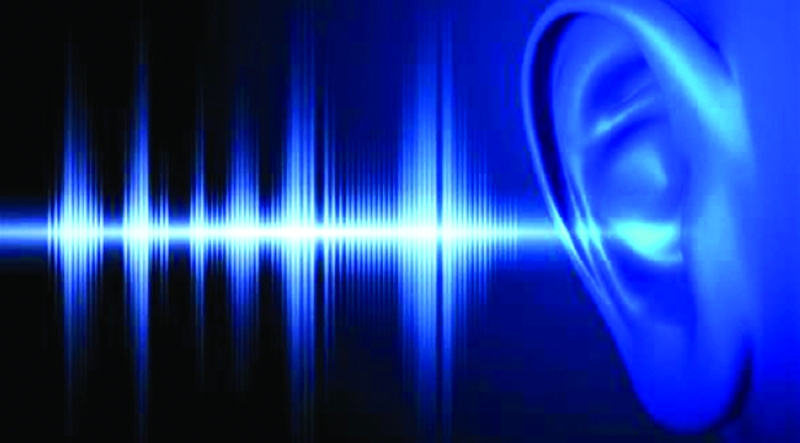 كيف ينتقل الصوت في الاوساط المادية المختلفة