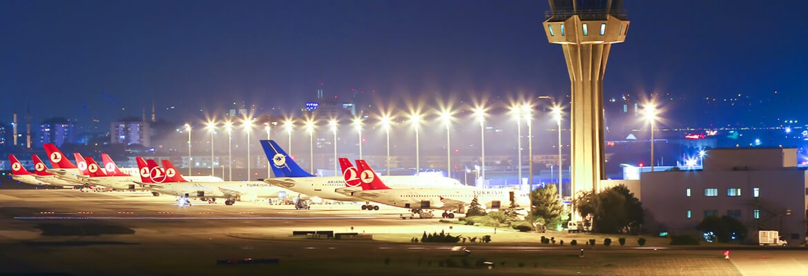 مطار بتركيا