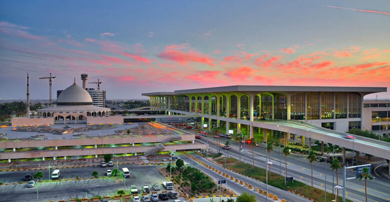 مطار الملك فهد في المملكة العربية السعودية