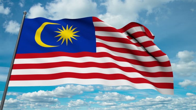 علم ماليزيا.