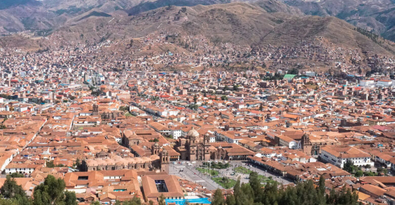 دولة البيرو
