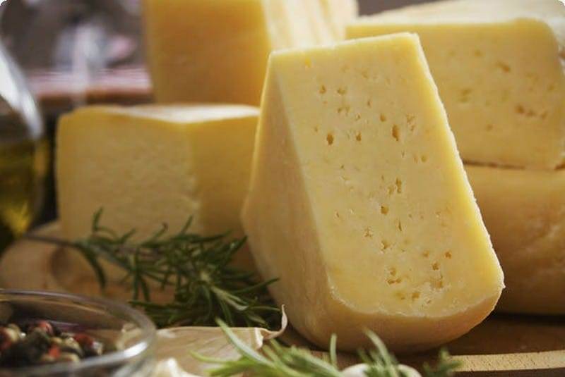 كيفية حفظ الجبن الرومي