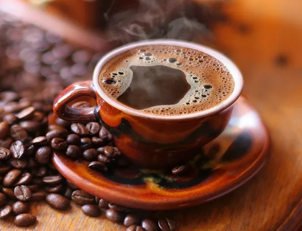 صورة جميلة للقهوة الساخنة