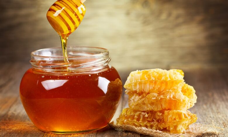 صورة مميزة لعسل النحل