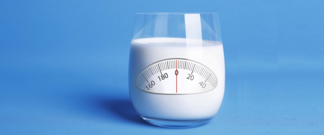 هل الحليب يزيد الوزن