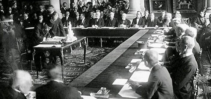 من نتائج معاهدة سيفر 1920 م .. أسباب معاهدة سيفر؟
